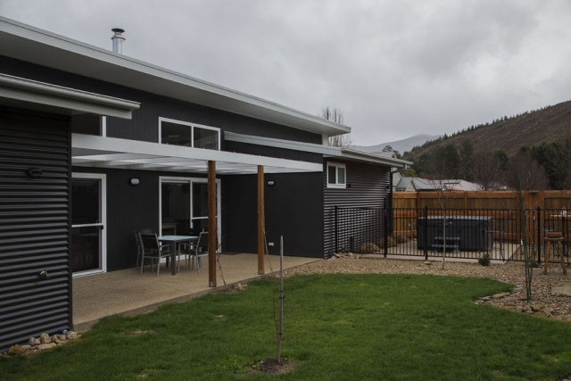 Mountain Mist Outside