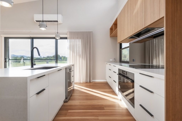 Great Alpine Road Kitchen